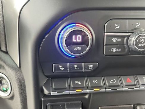Used 2021 Chevrolet Silverado 1500 LTZ RWD image 25