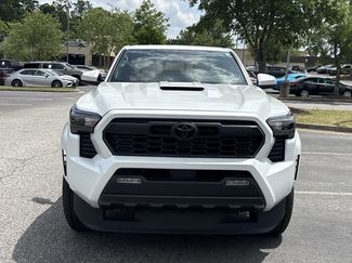 Used 2024 Toyota Tacoma TRD Sport w/ TRD Sport Upgrade Package RWD video 2