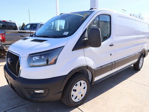 New 2026 Ford Transit 250 Low Roof w/ Exterior Upgrade Package RWD image 10