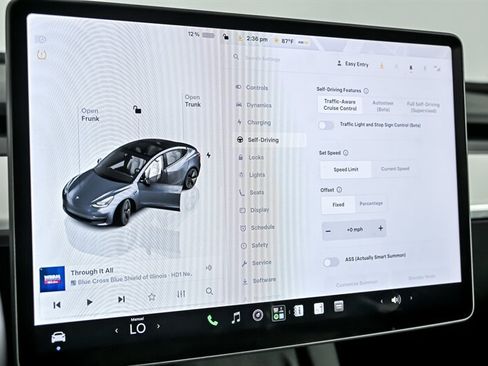 Used 2023 Tesla Model 3 Standard Range RWD image 27