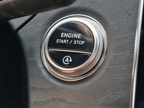 Used 2026 Mercedes-Benz E 350 4MATIC Sedan image 19
