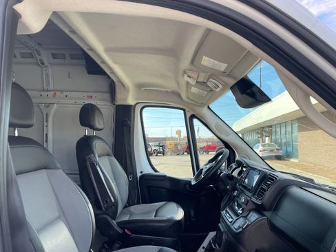 Used 2023 RAM ProMaster 2500 image 28
