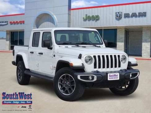 Used 2021 Jeep Gladiator Overland w/ Popular Equipment Package image 1