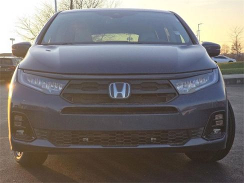 New 2026 Honda Odyssey Elite image 4