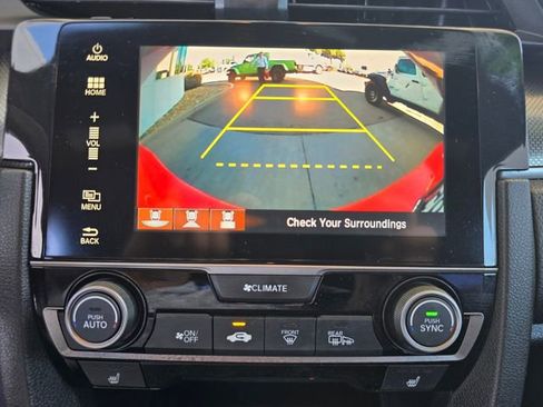 Used 2018 Honda Civic EX image 11