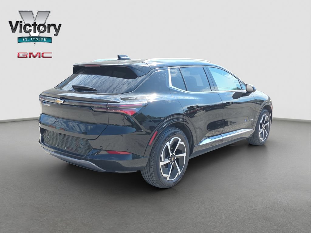 Certified 2024 Chevrolet Equinox EV LT FWD image 18