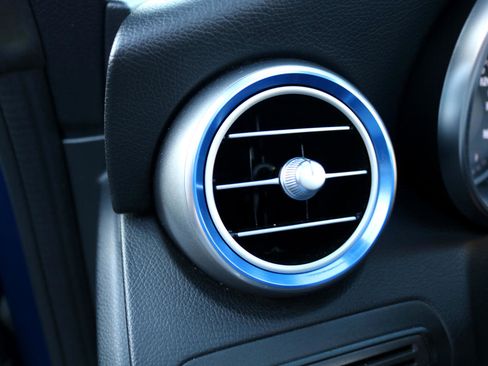 Used 2017 Mercedes-Benz C 300 Cabriolet image 37