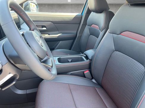 New 2026 Nissan Kicks SR w/ Cold Weather Package image 19