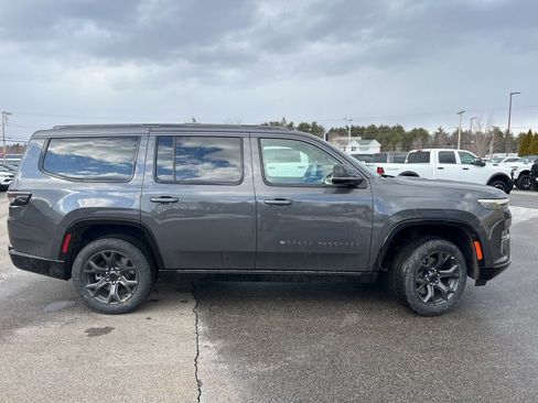 New 2026 Jeep Grand Wagoneer Limited image 8