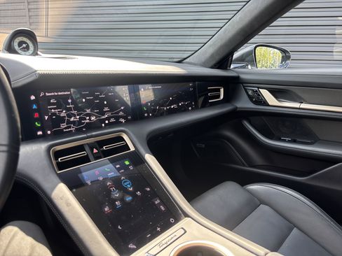 Certified 2020 Porsche Taycan Turbo S image 11