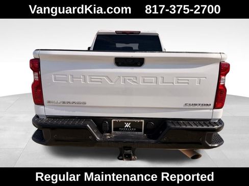 Used 2024 Chevrolet Silverado 2500 Custom w/ Custom Value Package image 3