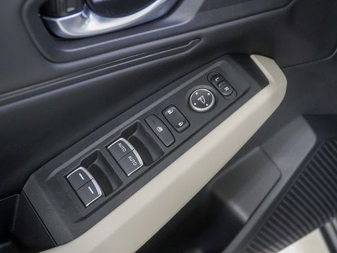 Certified 2025 Honda Accord SE image 17