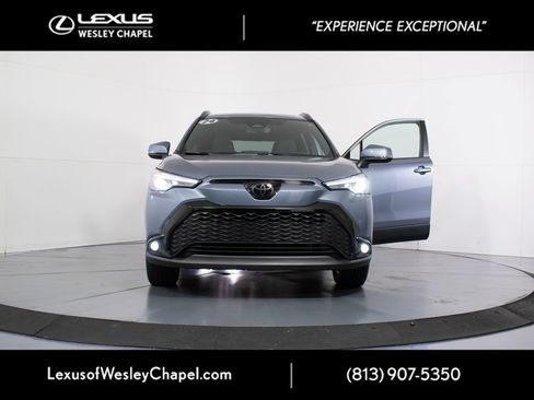 Used 2024 Toyota Corolla Cross AWD Hybrid w/ Convenience Package image 35