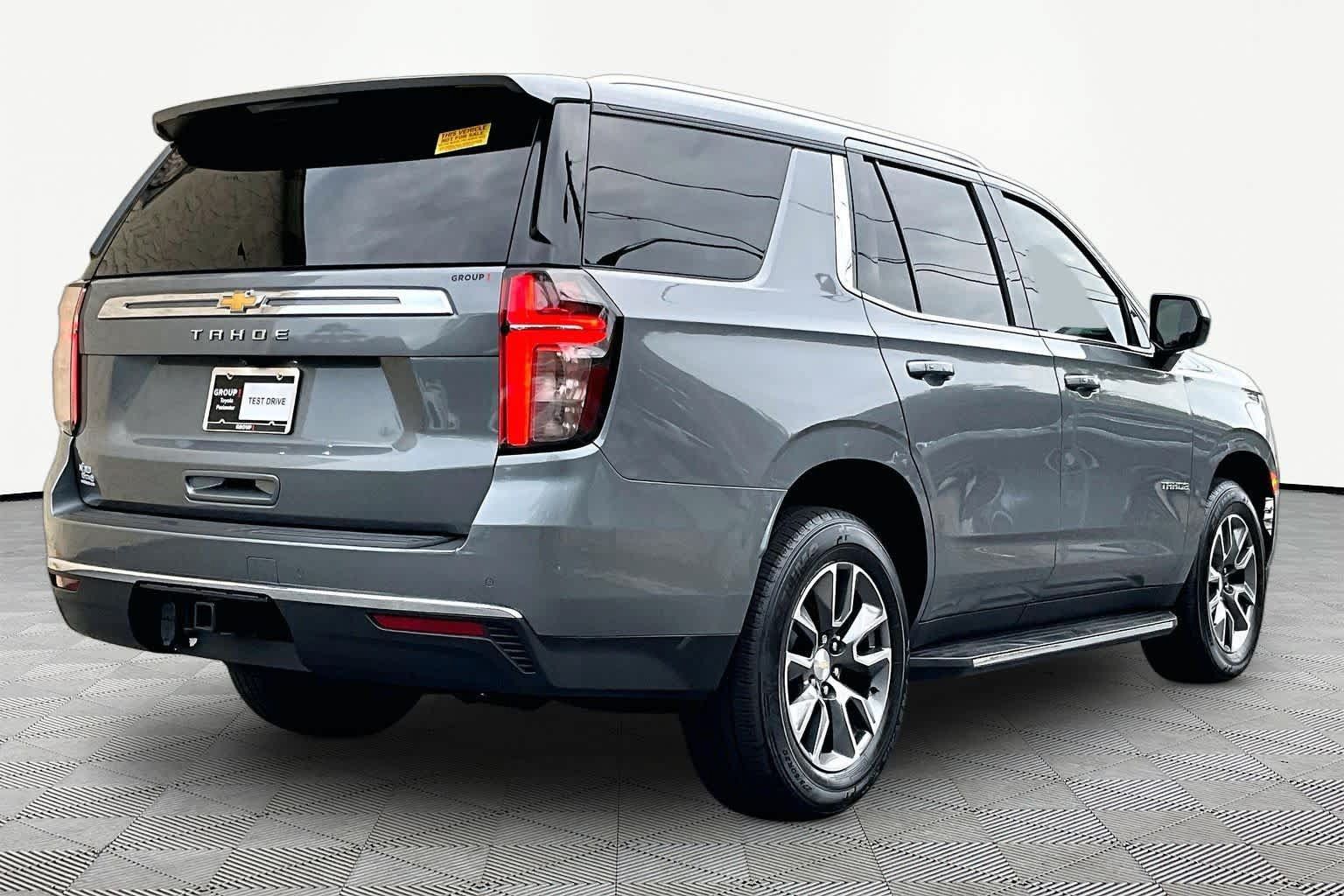 Used 2022 Chevrolet Tahoe LS RWD image 13