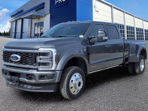 New 2025 Ford F450 Platinum AWD/4WD image 25