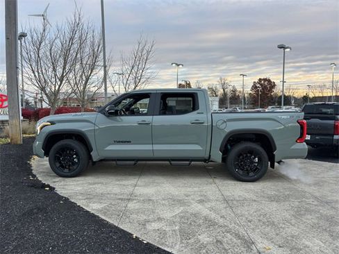 New 2026 Toyota Tundra Limited w/ TRD Off-Road Package image 4