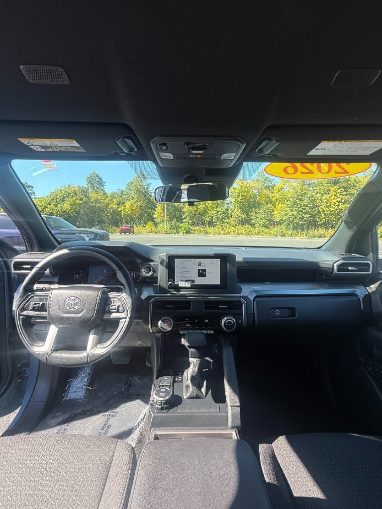 Used 2026 Toyota 4Runner SR5 AWD/4WD image 14