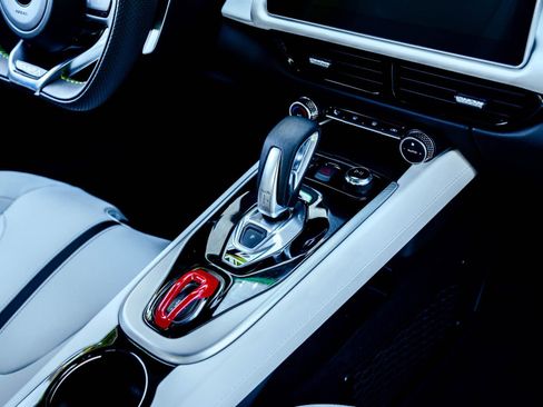 New 2026 Lotus Emira SE image 19