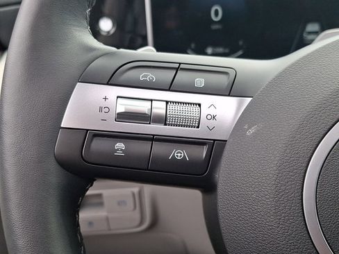 Used 2025 Hyundai Tucson Limited AWD/4WD image 22