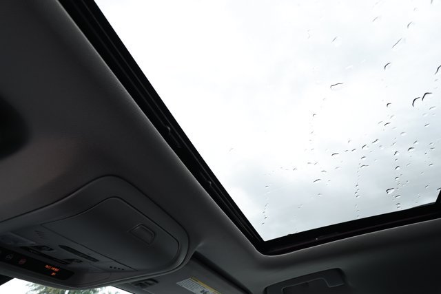 Used 2019 GMC Acadia SLT AWD/4WD image 21