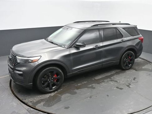 Used 2020 Ford Explorer ST w/ ST Street Pack image 46