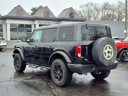 Used 2024 Ford Bronco Black Diamond image 2