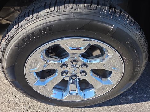 Certified 2022 RAM 1500 Big Horn AWD/4WD image 10