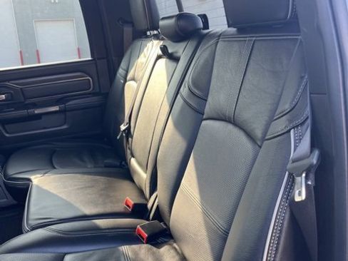 Used 2019 RAM 2500 Limited image 11