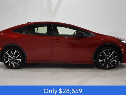 Certified 2023 Toyota Prius Prime XSE Premium image 3