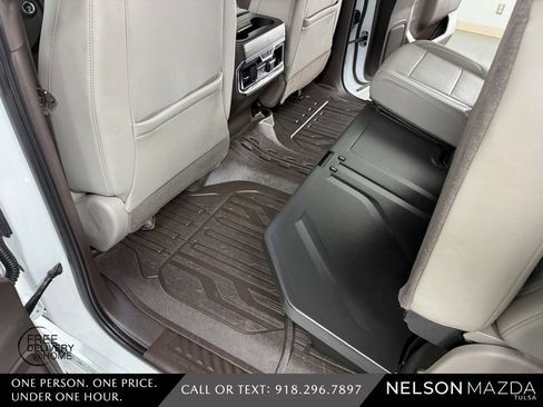 Used 2020 GMC Sierra 1500 SLT w/ SLT Premium Plus Package AWD/4WD image 45