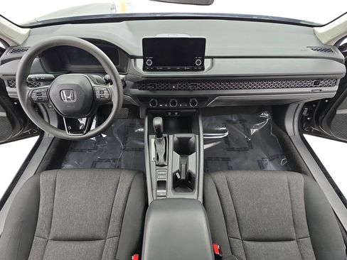 Used 2024 Honda Accord LX image 9