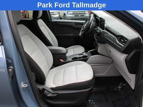 Used 2025 Ford Escape Active w/ Cold Weather Package FWD image 21