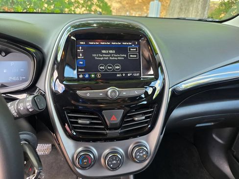 Used 2022 Chevrolet Spark LT FWD image 15