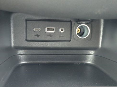 Certified 2024 Chevrolet Equinox LT image 20