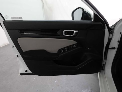 Certified 2024 Honda Civic EX image 10