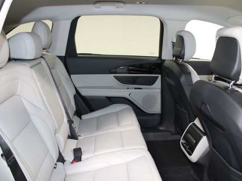 New 2026 Lincoln Nautilus Premier image 27