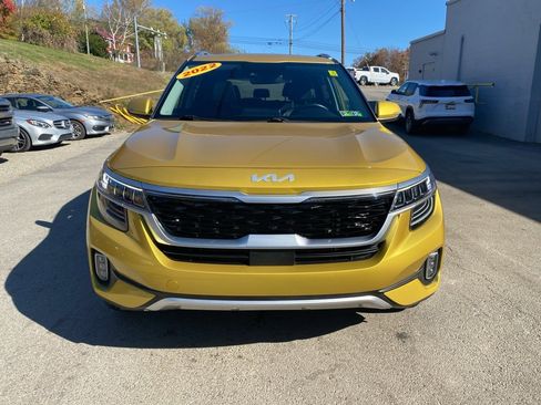 Used 2022 Kia Seltos SX w/ Sunroof Package image 13