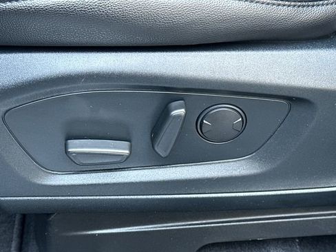 Used 2022 Ford Explorer Limited w/ Class IV Trailer Tow Package image 40