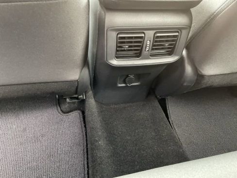 Used 2019 Toyota RAV4 LE w/ Carpet Mat Package image 11