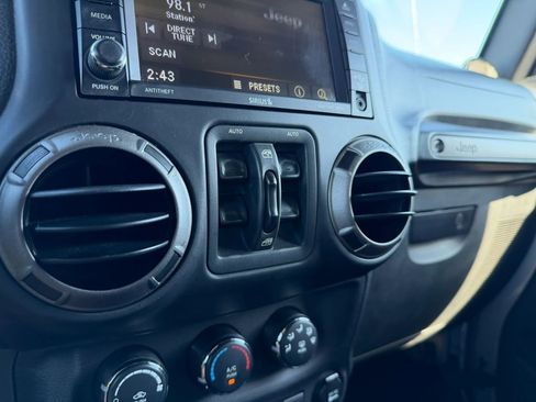 Used 2014 Jeep Wrangler Unlimited Sport w/ Quick Order Package 24S image 13