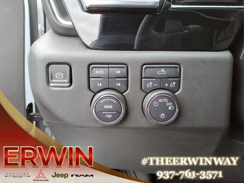 Used 2022 Chevrolet Silverado 1500 LT AWD/4WD image 15