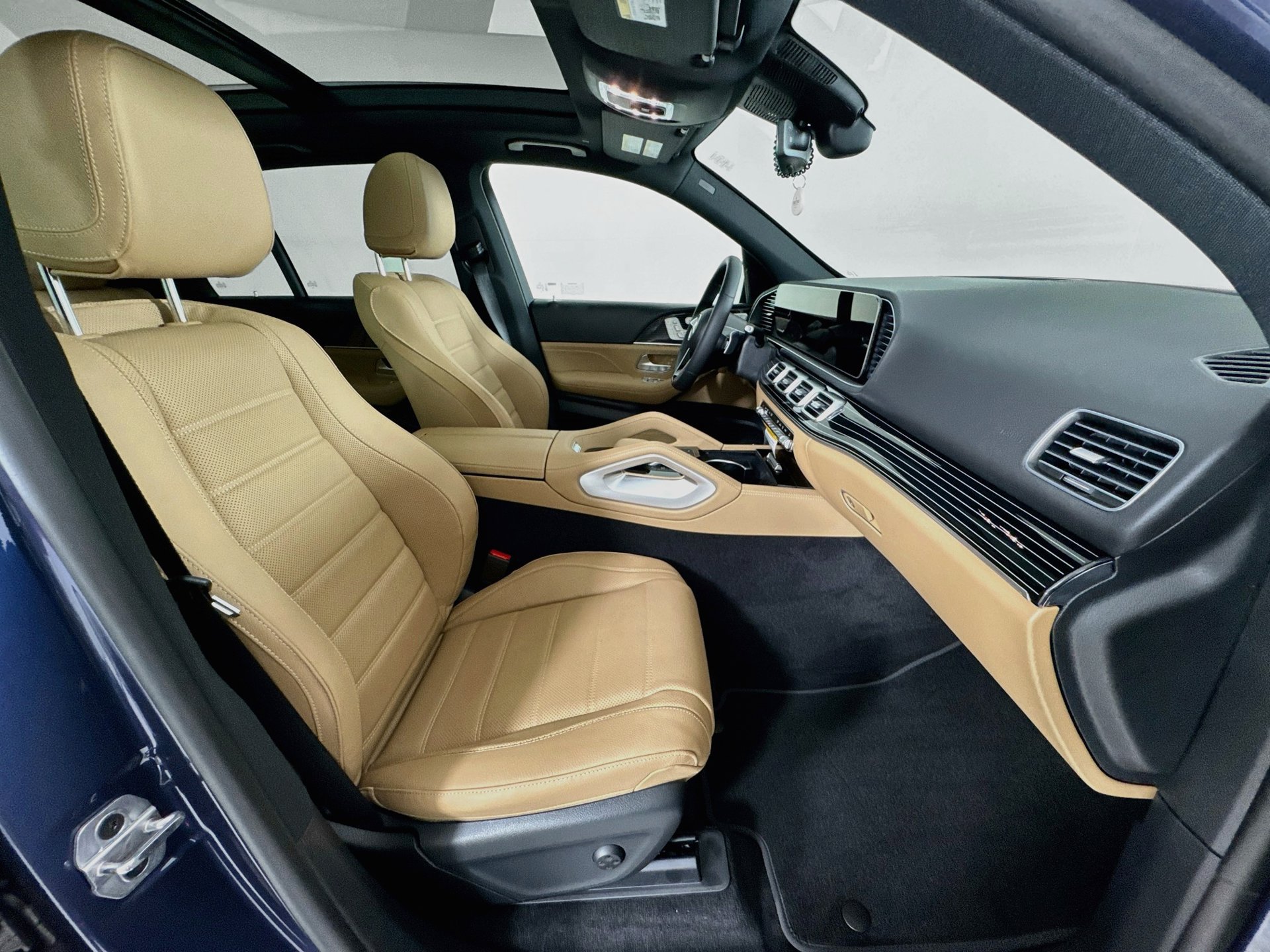 New 2026 Mercedes-Benz GLE 450 4MATIC image 31