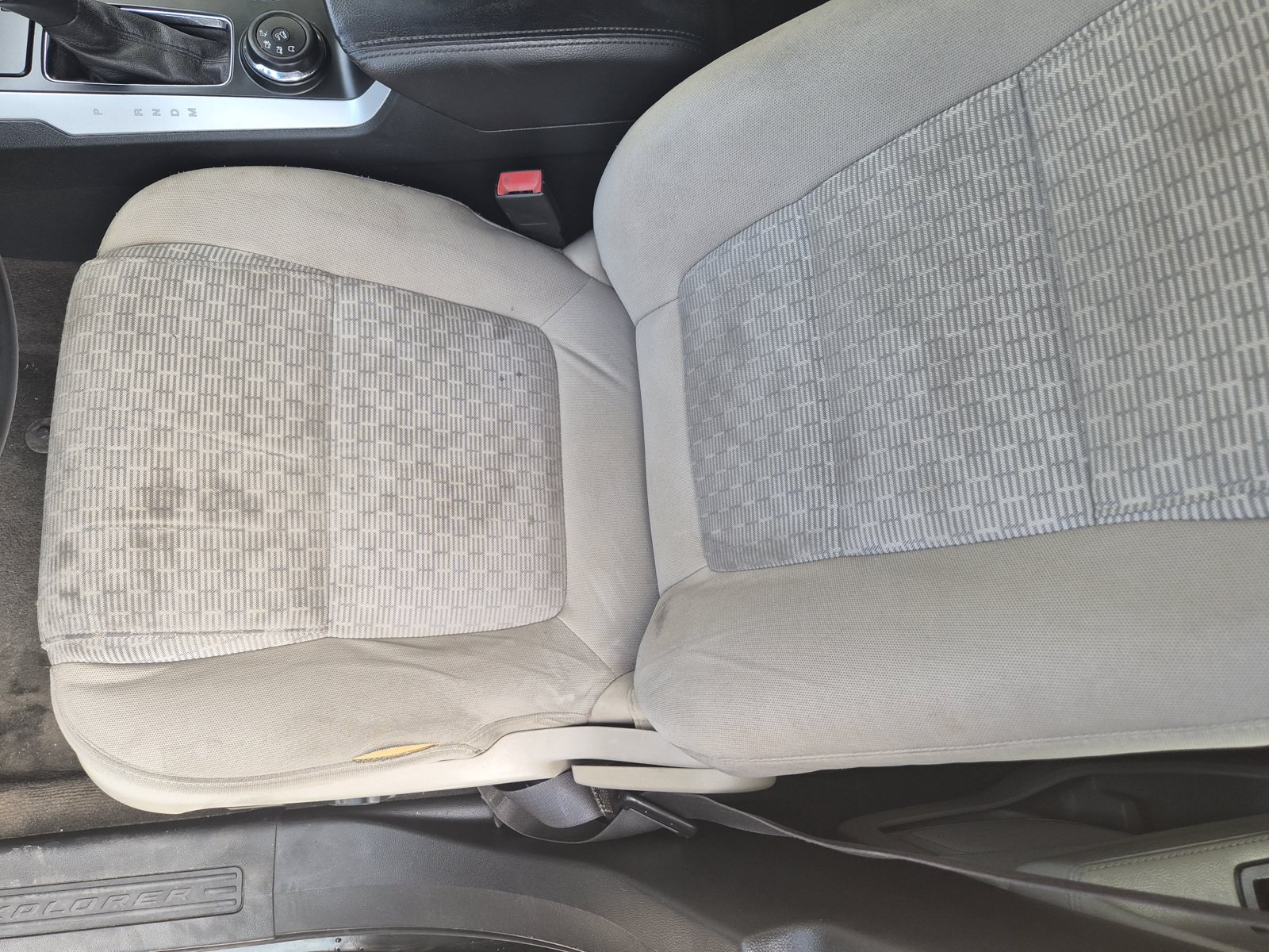 Used 2015 Ford Explorer XLT w/ Equipment Group 201A AWD/4WD image 12