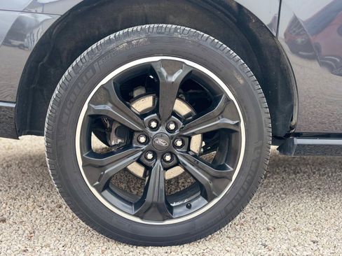 Certified 2022 Ford Expedition Max Limited image 19