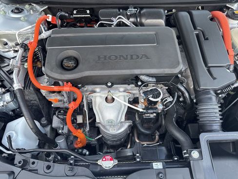 Used 2024 Honda Accord Sport image 15