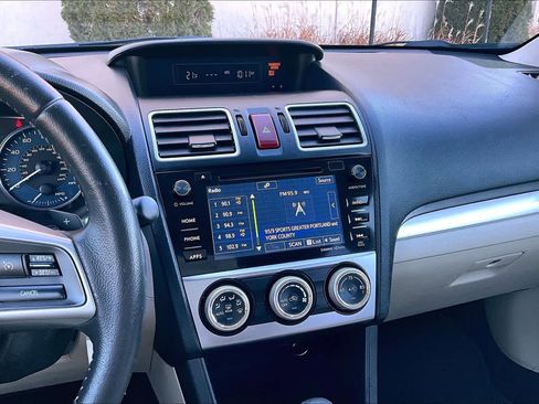 Used 2015 Subaru Crosstrek 2.0i Limited image 6