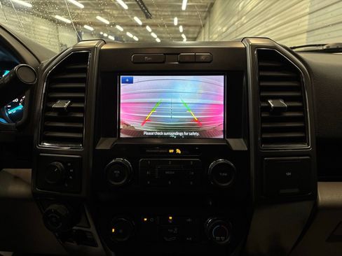 Used 2019 Ford F150 XLT w/ Trailer Tow Package image 21