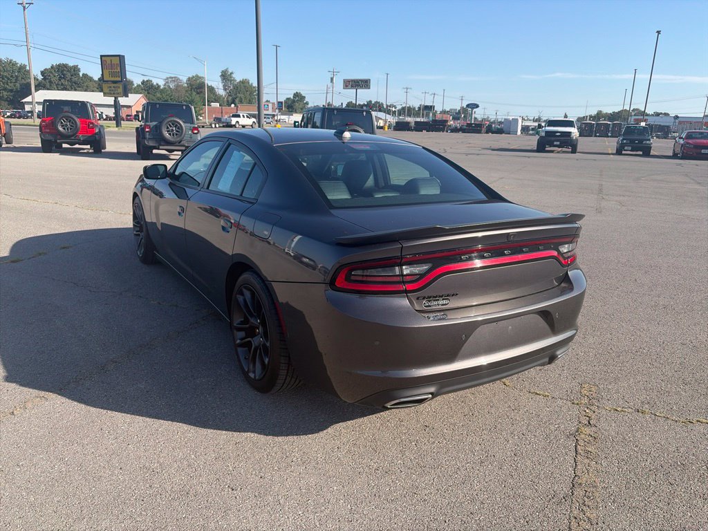 Used 2023 Dodge Charger SXT w/ Plus Group RWD image 4