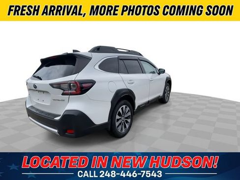 Used 2023 Subaru Outback Limited AWD/4WD image 2