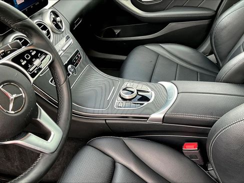 Used 2021 Mercedes-Benz C 300 4MATIC Sedan image 18